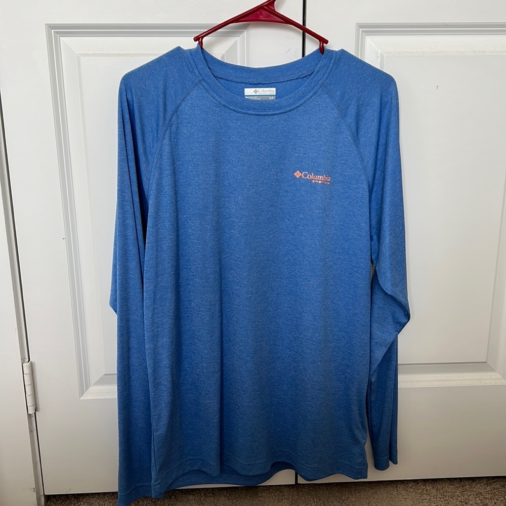 Columbia Dri-Fit long sleeve shirt